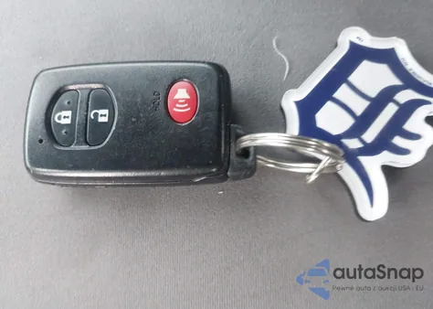 2011 Toyota Prius Two из США, поврежденный, VIN JTDKN3DU5B0315095